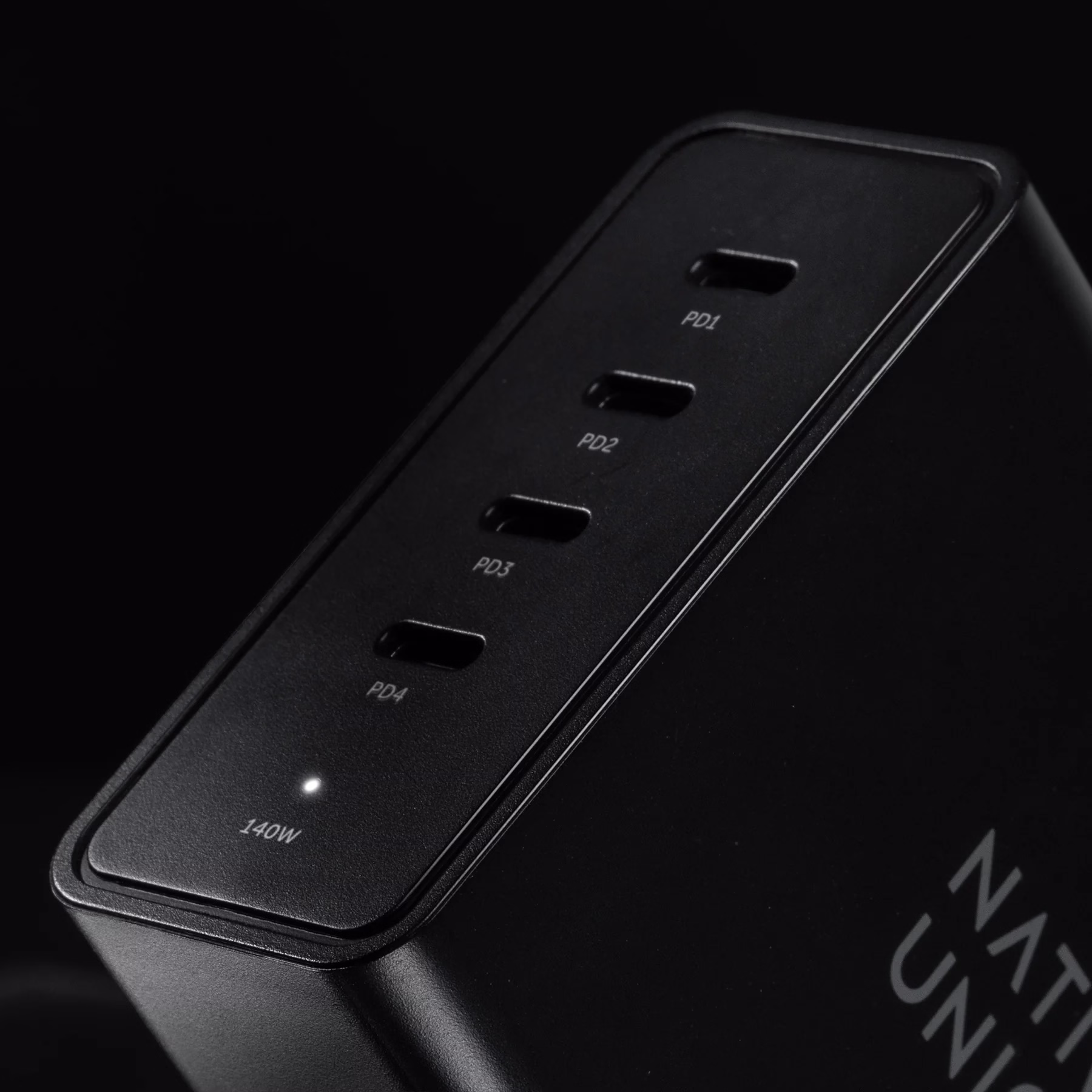FAST-PD140-BLK-EU